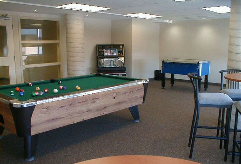 Residence & Conference Centre Oshawa Hotel & Apartamento | Oshawa | Ontario | Canada 4