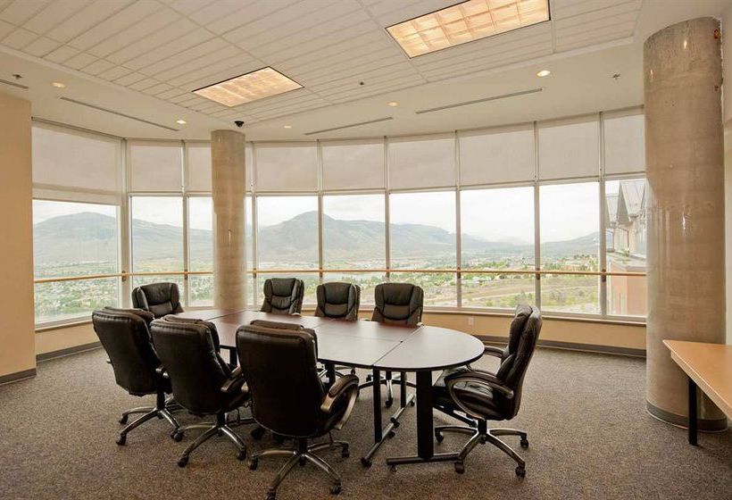 Hotel Residence & Conference Centre  Kamloops | Kamloops | British Columbia | Canada 1