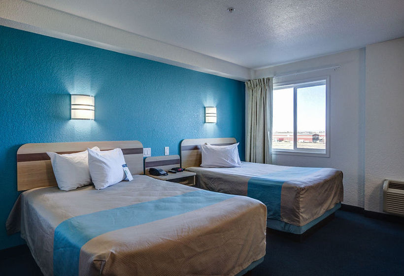 Motel 6 Grande Prairie | Grande Prairie | Alberta | Canada 10