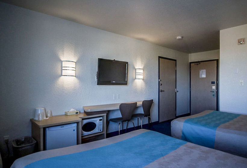 Motel 6 Grande Prairie | Grande Prairie | Alberta | Canada 13