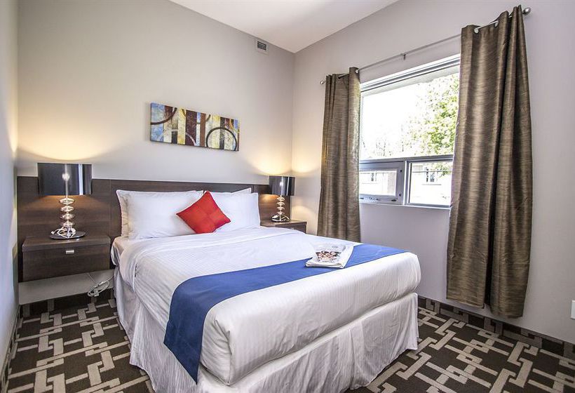 Hotel Maryam North York