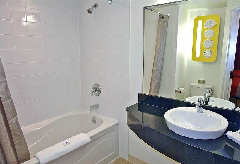 Motel 6 Kingston | Kingston | Ontario | Canada 12