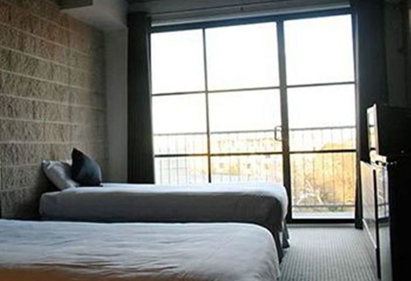 Hotel Barkly | Melbourne | Victoria | Australia 19