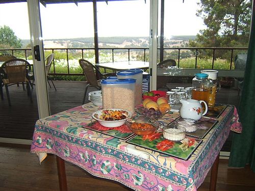 Hotel Shambhala Guesthouse | Port Stephens | New South Wales | Australia 12