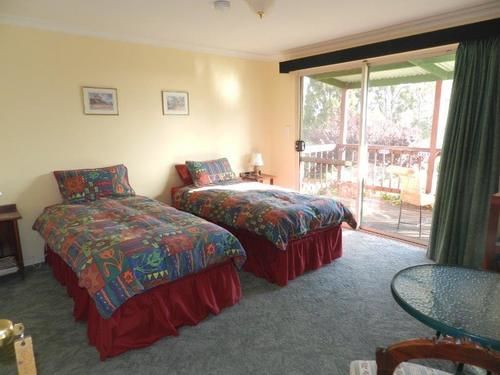 Hotel Shambhala Guesthouse | Port Stephens | New South Wales | Australia 20