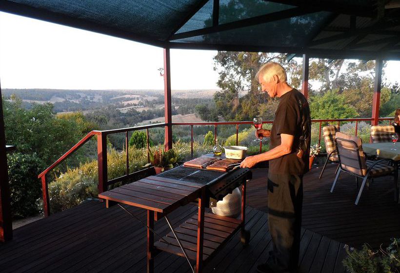 Hotel Shambhala Guesthouse | Port Stephens | New South Wales | Australia 3