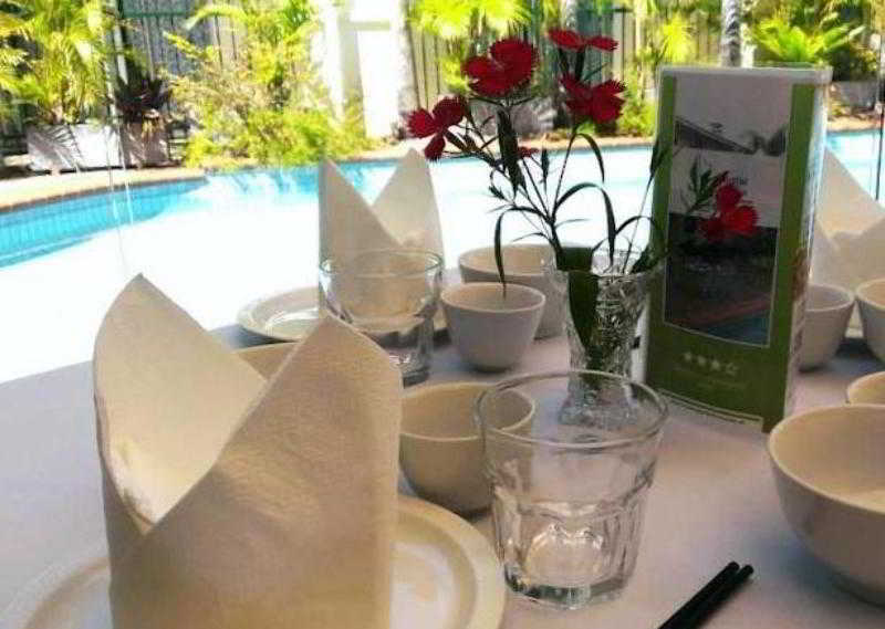 Hotel Crystal Garden Resort  Restaurant | Cairns | Queensland | Australia 5