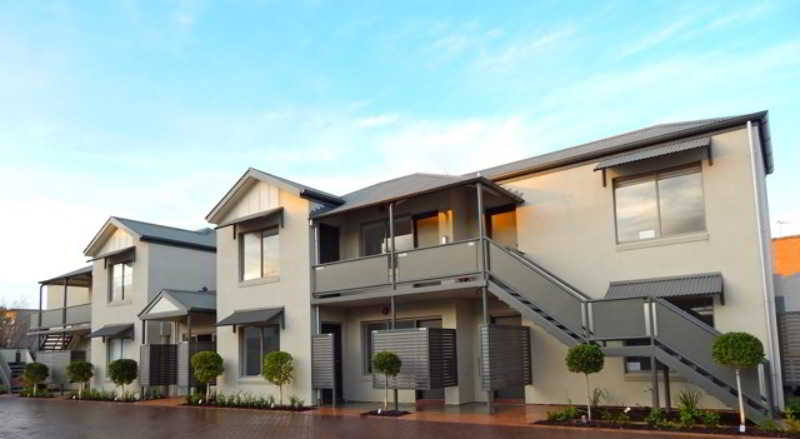 Hotel Piccadilly Apartments On Gover | Adelaide | South Australia | Australia 3