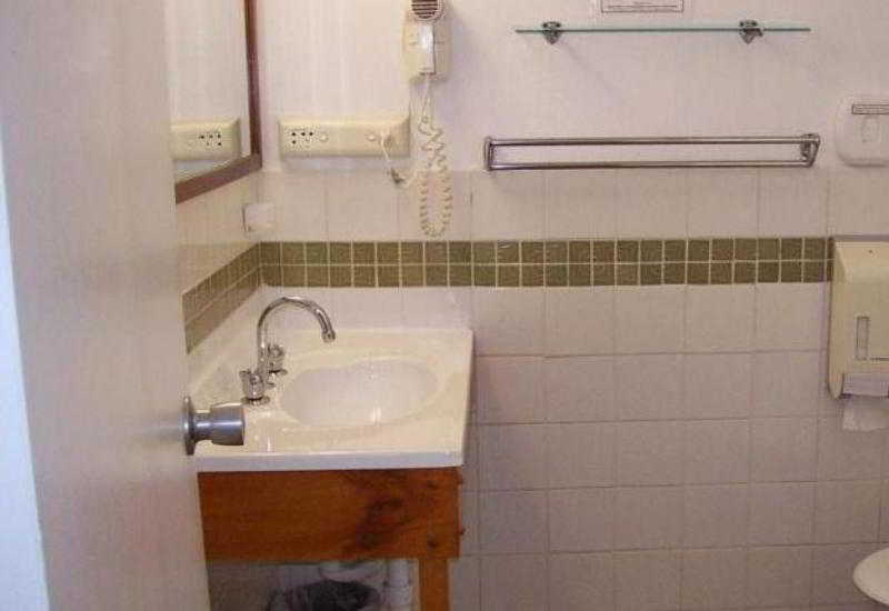 Hotel Camden Motor Inn | Gold Coast  | Queensland | Australia 9