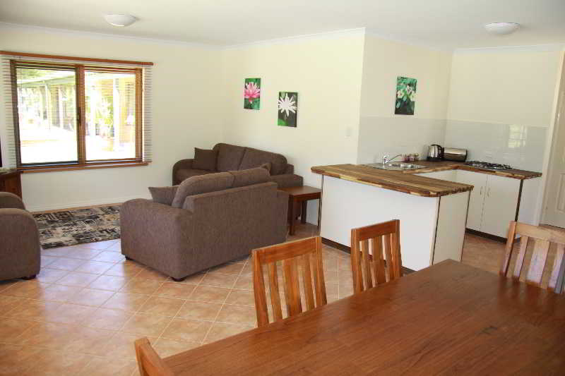 Hotel Coranda Lodge Bed And Breakfast | Perth | Western Australia | Australia 2