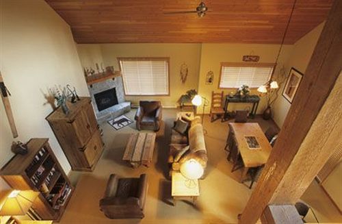 Hotel Whispering Pines | Golden | British Columbia | Canada 11