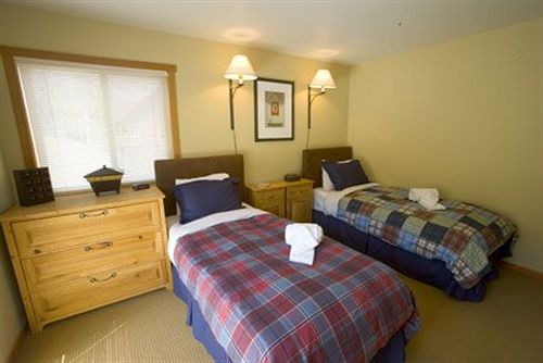 Hotel Whispering Pines | Golden | British Columbia | Canada 18