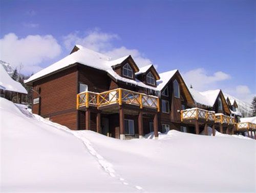 Hotel Whispering Pines | Golden | British Columbia | Canada 19