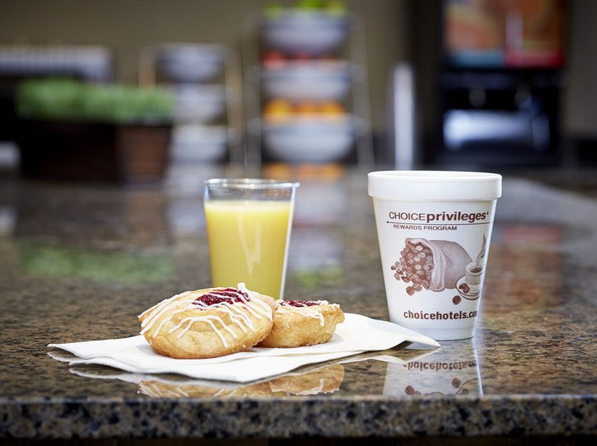 Hotel Comfort Suites Saskatoon | Saskatoon | Saskatchewan | Canada 20