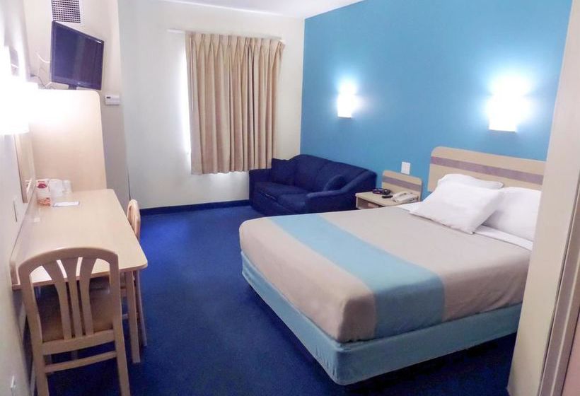 Motel 6 London | London | Ontario | Canada 12