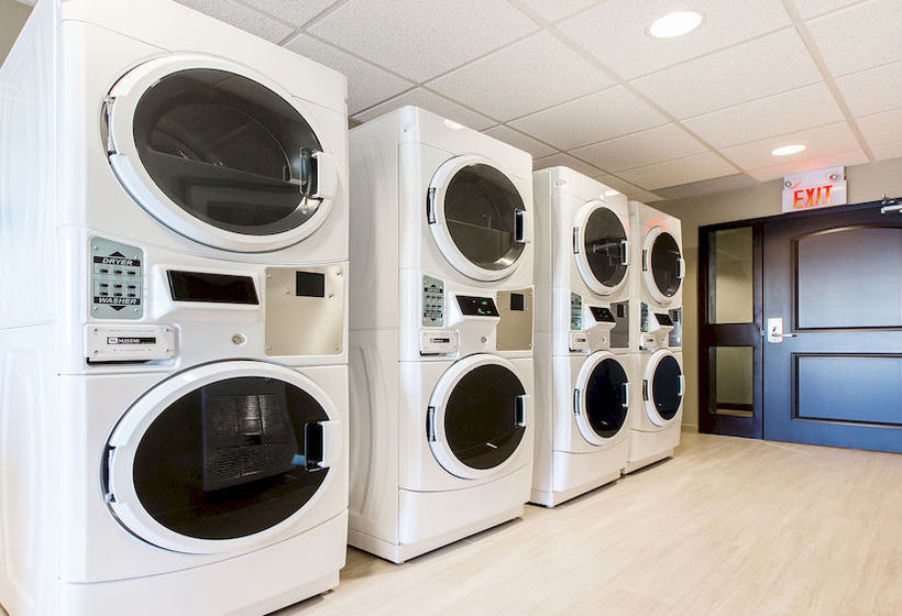 Hotel Staybridge Suites West Edmonton | Edmonton | Alberta | Canada 14