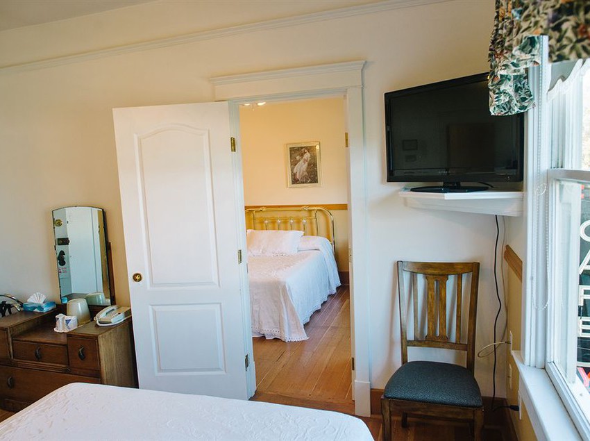 Hotel Royal | Chilliwack | British Columbia | Canada 13