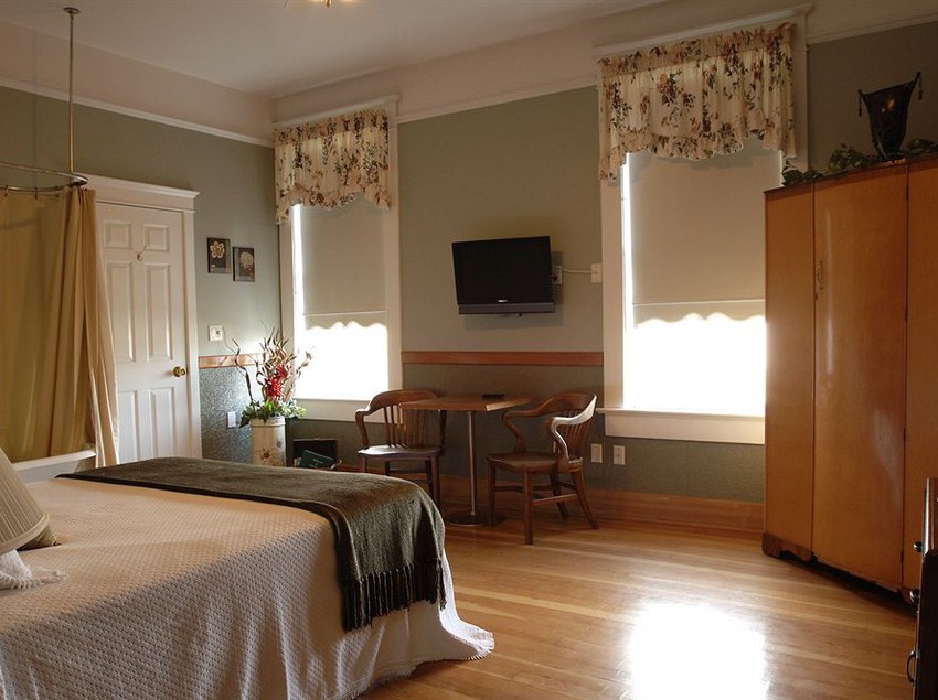 Hotel Royal | Chilliwack | British Columbia | Canada 17