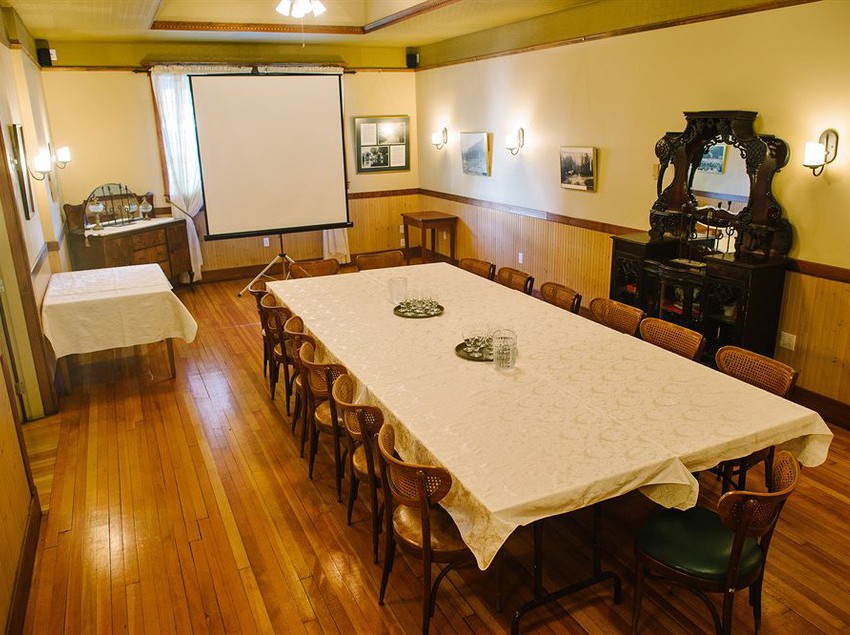 Hotel Royal | Chilliwack | British Columbia | Canada 7