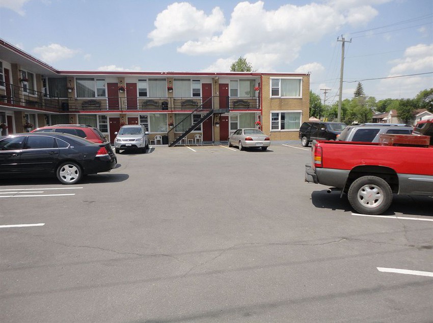 Hotel Imperial Fireside Inn | Sudbury | Ontario | Canada 13