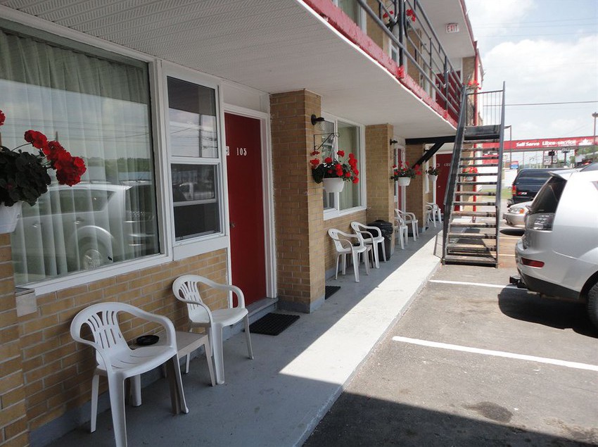 Hotel Imperial Fireside Inn | Sudbury | Ontario | Canada 14