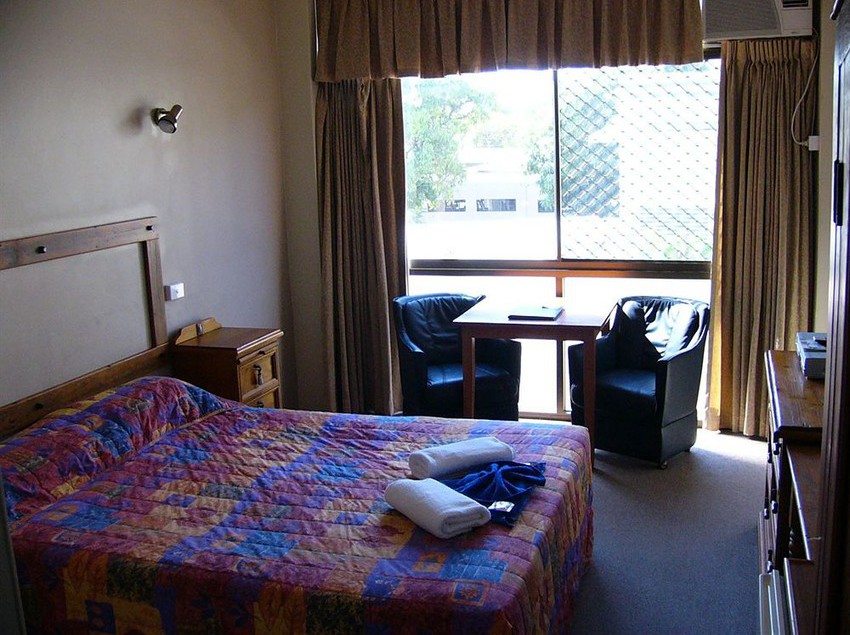 Hotel The Bridge Motor Inn | Rockhampton | Queensland | Australia 4