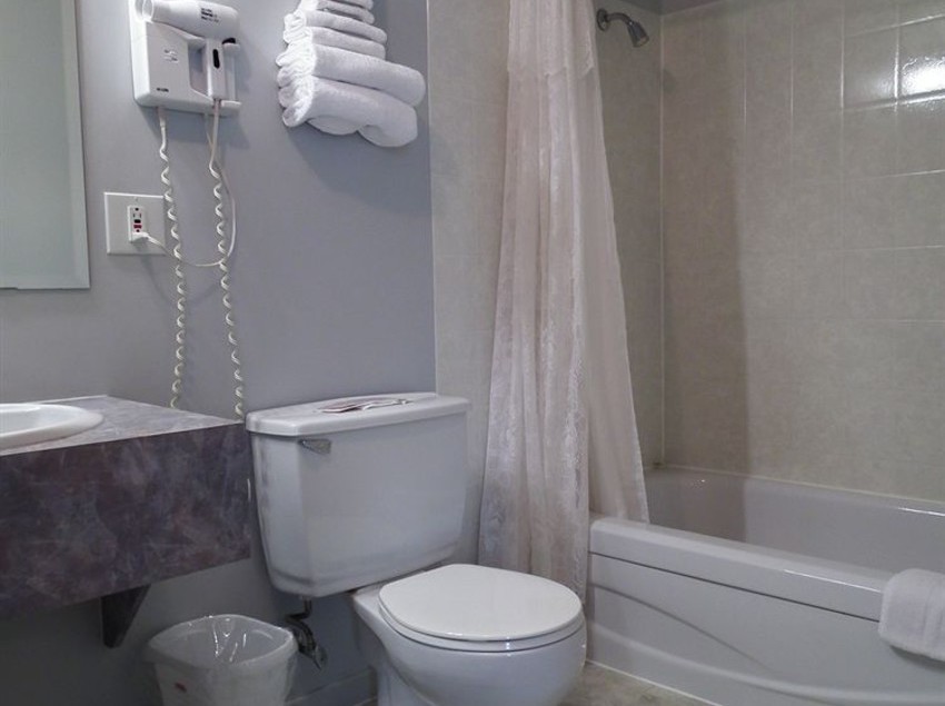 Motel Au Vieux Piloteux | Riviere du Loup | Quebec | Canada 7