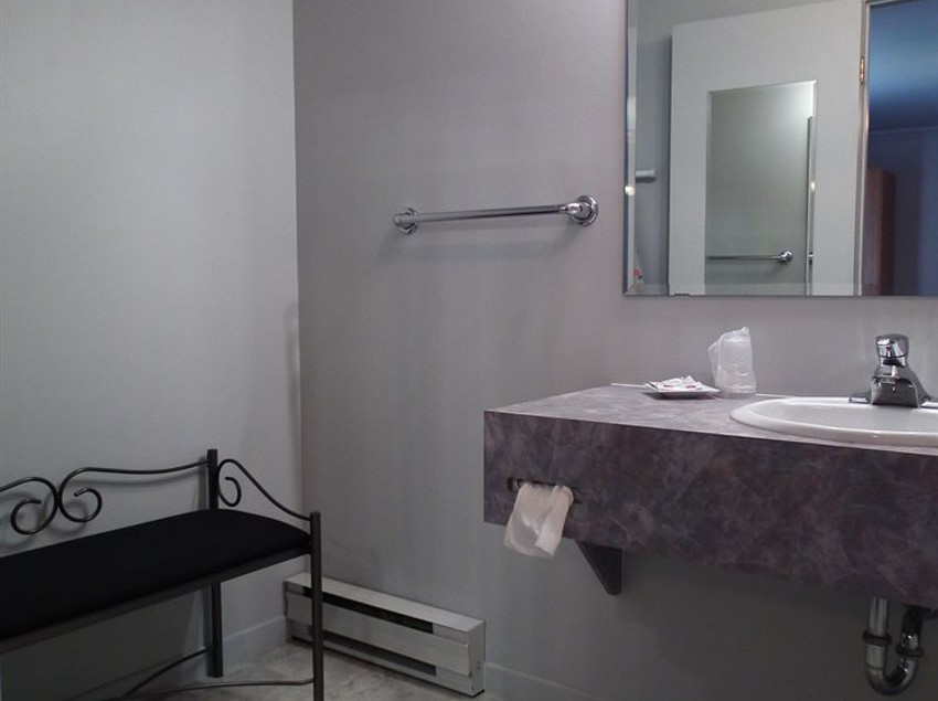 Motel Au Vieux Piloteux | Riviere du Loup | Quebec | Canada 8