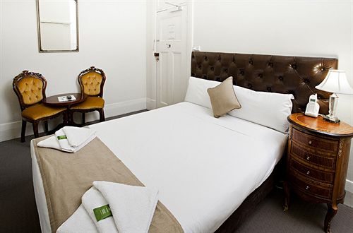 Hotel Ambassadors | Adelaide | South Australia | Australia 2