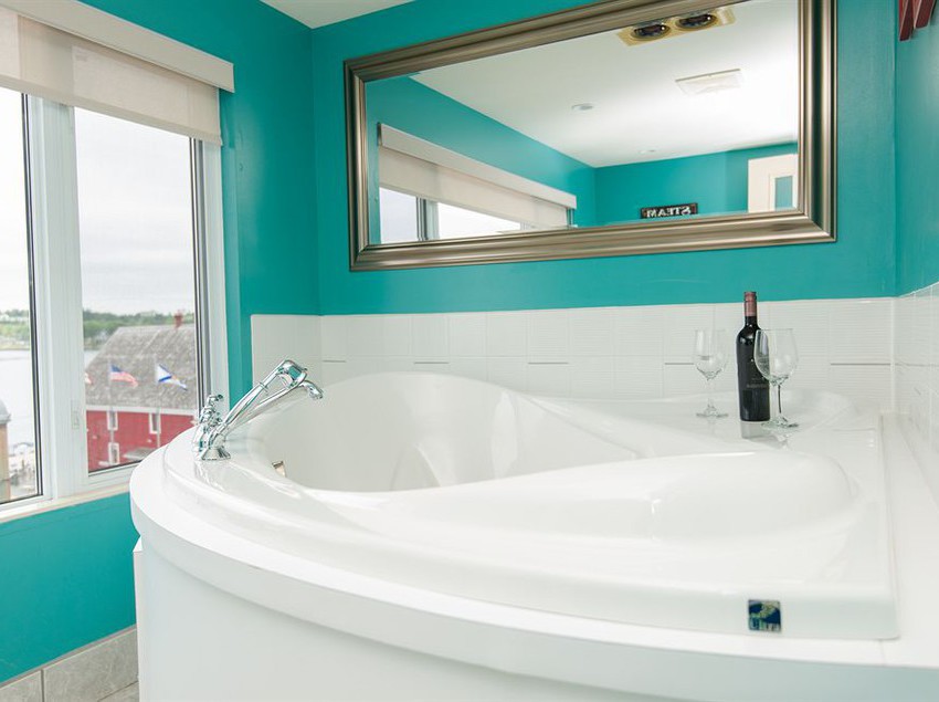 Hotel Brigantine Inn & Suites | Lunenburg | Nova Scotia | Canada 2
