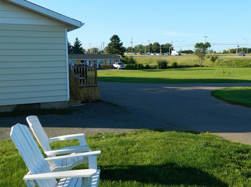 Royalty Maples Cottages & Motel | Charlottetown | Prince Edward Island | Canada 1