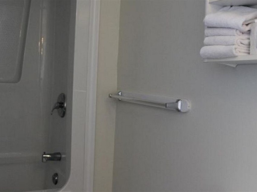 Royalty Maples Cottages & Motel | Charlottetown | Prince Edward Island | Canada 17