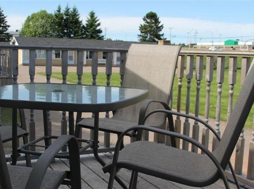 Royalty Maples Cottages & Motel | Charlottetown | Prince Edward Island | Canada 6
