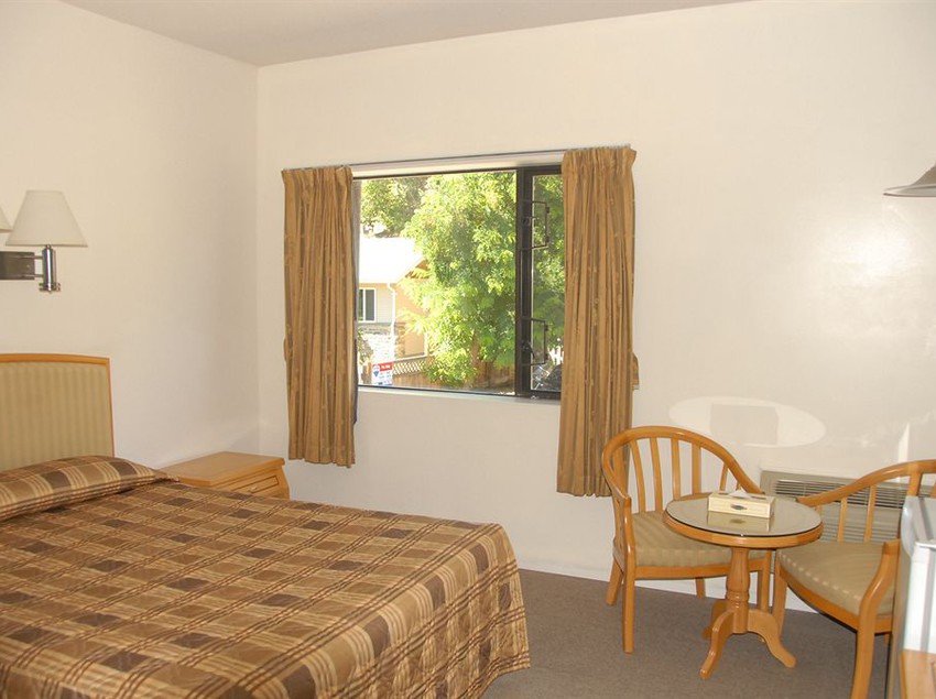 Hotel Deoro | Lillooet | British Columbia | Canada 12