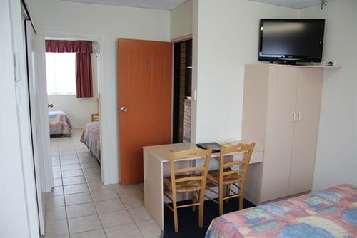 Aza Motel | Lismore | New South Wales | Australia 4