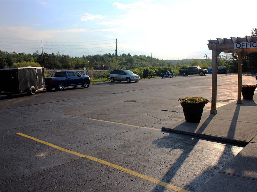 Hotel Moonlight Inn & Suites | Sudbury | Ontario | Canada 8