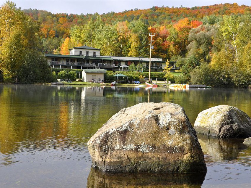 Hotel Le Boisé Du Lac | Mont Tremblant | Quebec | Canada 7