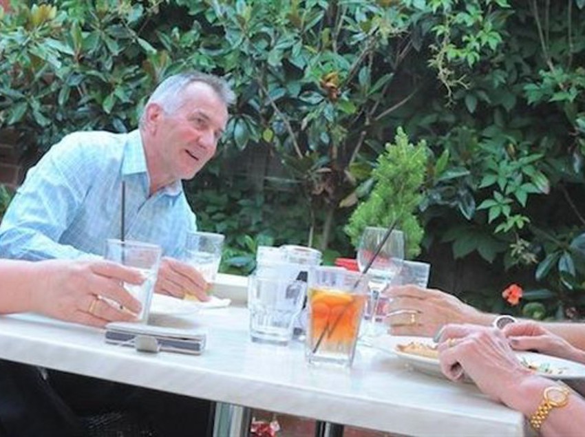 Oscars Hotel And Cafe Bar