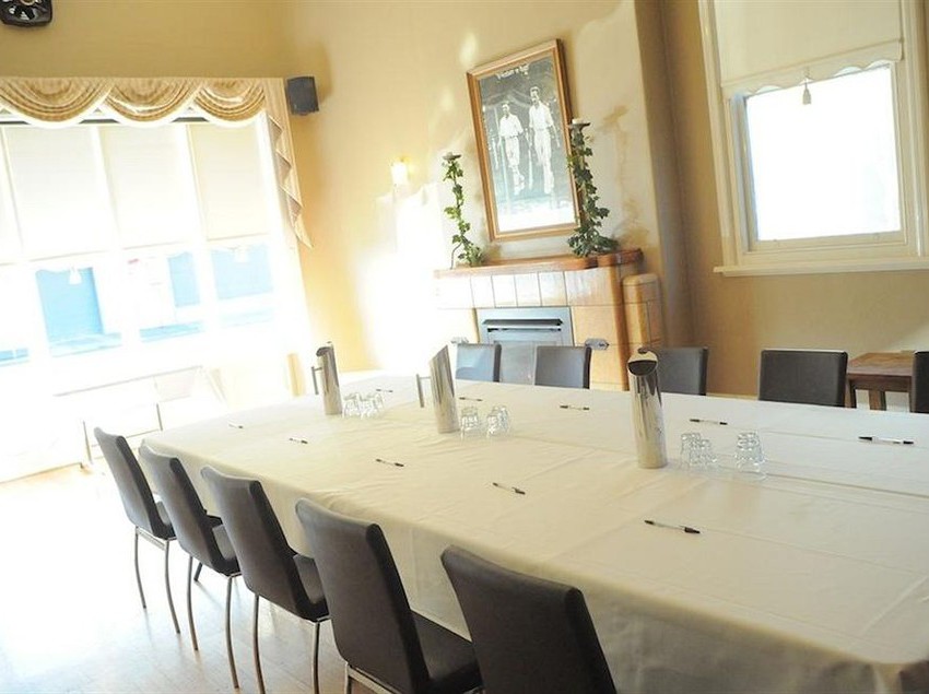 Oscars Hotel And Cafe Bar | Ballarat | Victoria | Australia 12