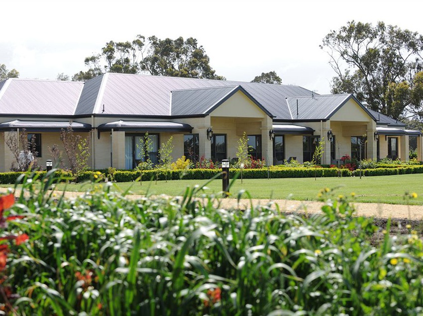 Hotel The Barn Accommodation | Mount Gambier | South Australia | Australia 1