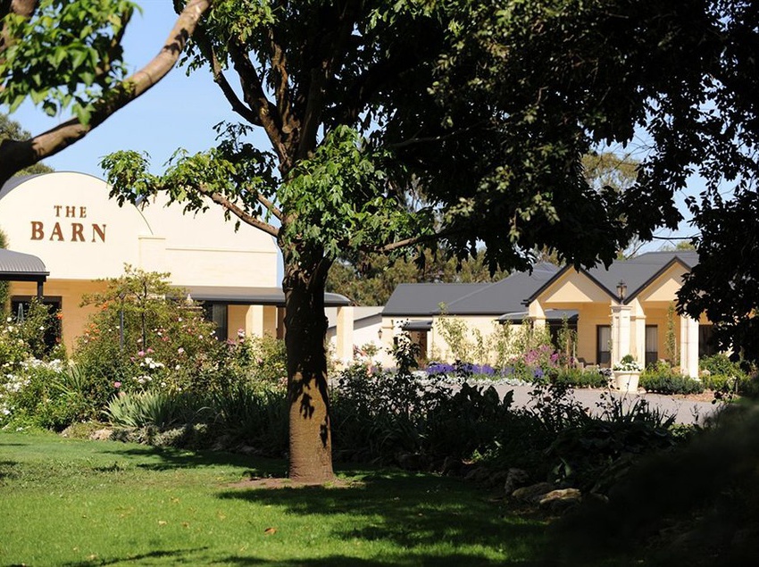 Hotel The Barn Accommodation | Mount Gambier | South Australia | Australia 2