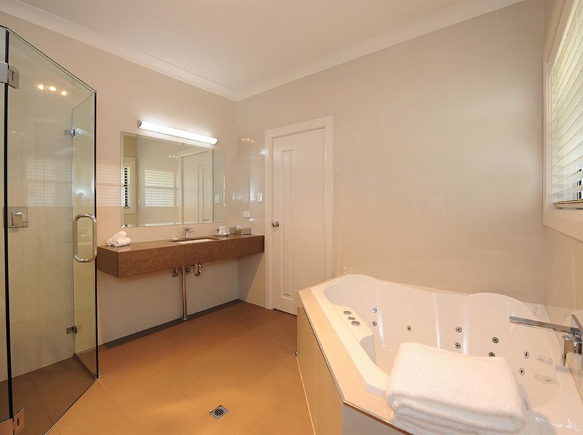 Hotel The Barn Accommodation | Mount Gambier | South Australia | Australia 5