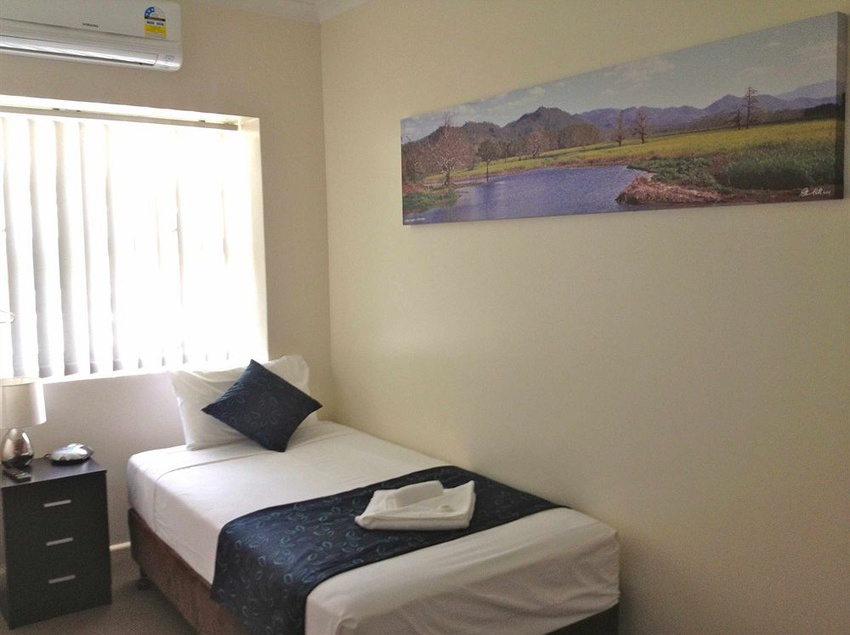 Hotel Lees | Ingham | Queensland | Australia 14