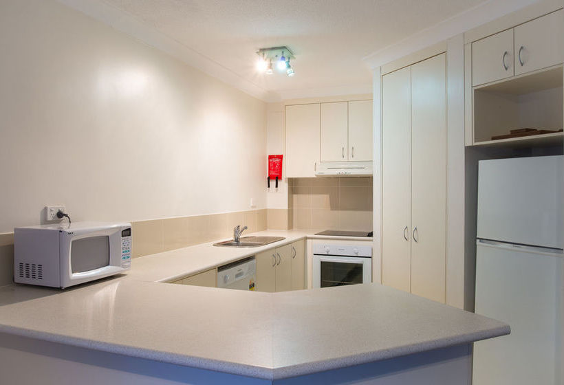 Hotel Golden Shores Holiday Club | Labrador | Queensland | Australia 13