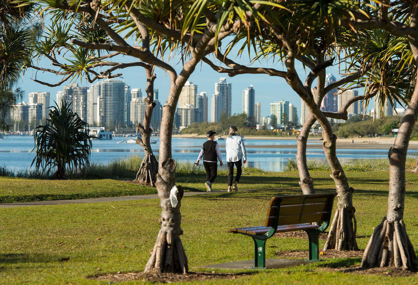 Hotel Golden Shores Holiday Club | Labrador | Queensland | Australia 3