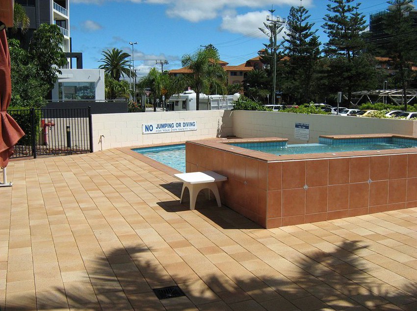 Hotel Barbados Holiday Apartments | Broadbeach | Queensland | Australia 3