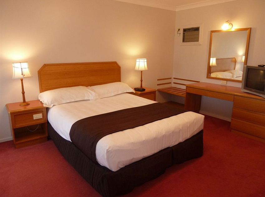 Mcnevins Warwick Motel | Warwick | Queensland | Australia 1