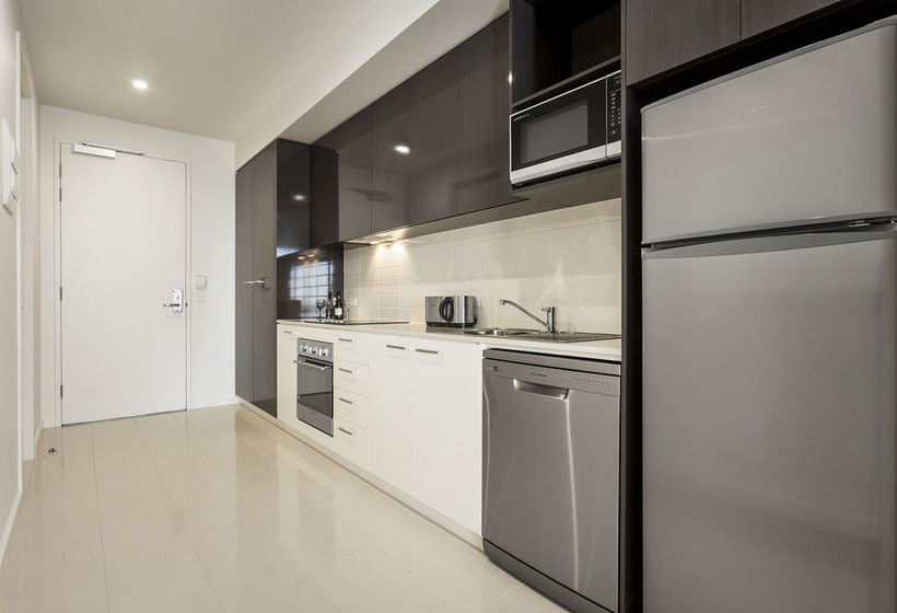 Hotel Quest On Franklin | Adelaide | South Australia | Australia 6