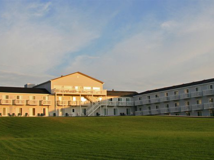 Hotel Château Madelinot | Cap-aux-Meules | Quebec | Canada 13