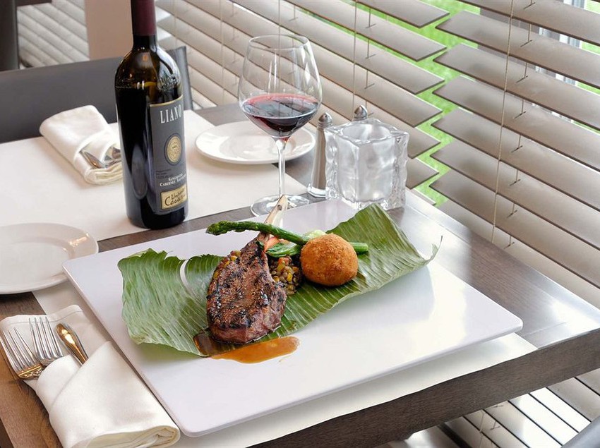 Imperia Hotel & Suites Terrebonne | Terrebonne | Quebec | Canada 3